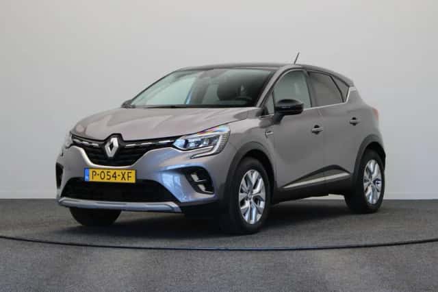 Renault Captur (2022) thumbnail 10