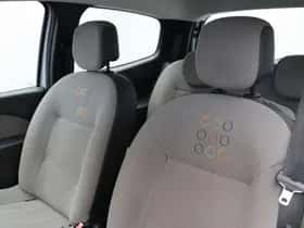 Renault Twingo (2010) thumbnail 27