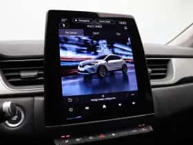 Renault Captur (2022) thumbnail 37