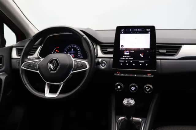 Renault Captur (2022) thumbnail 5