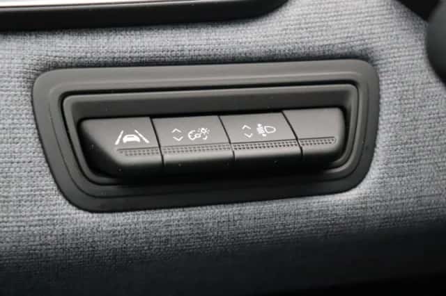 Renault Clio (2024) thumbnail 19