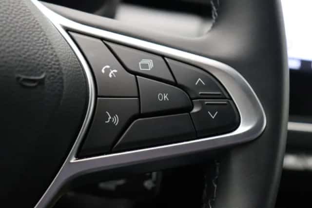 Renault Clio (2024) thumbnail 21