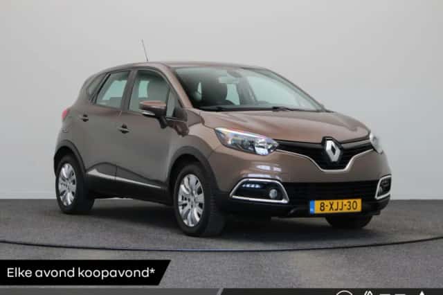 Renault Captur (2014) thumbnail 1