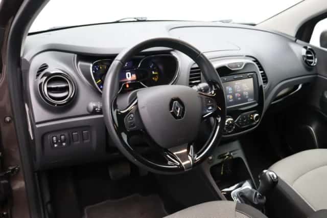 Renault Captur (2014) thumbnail 16