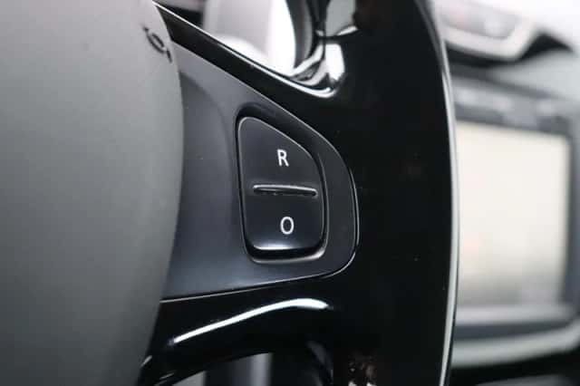 Renault Captur (2014) thumbnail 20