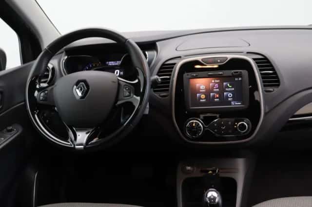Renault Captur (2014) thumbnail 4