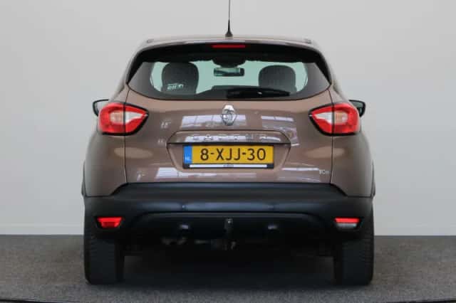 Renault Captur (2014) thumbnail 7