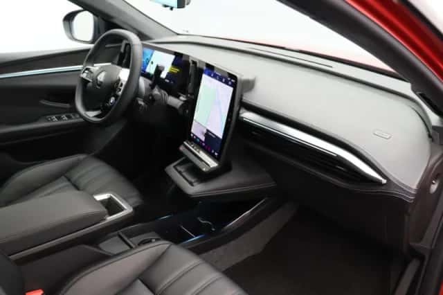Renault Scénic (2024) thumbnail 16