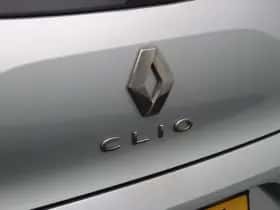 Renault Clio (2019) thumbnail 35