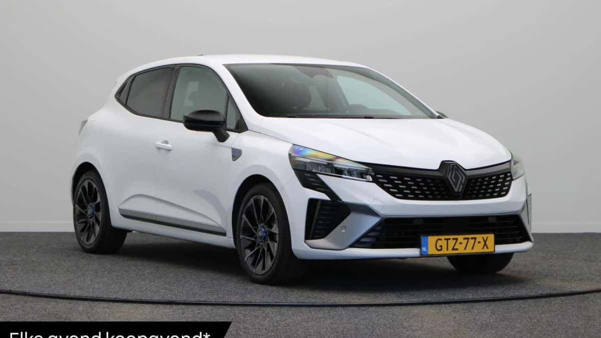 Renault Clio (2024) — foto 1