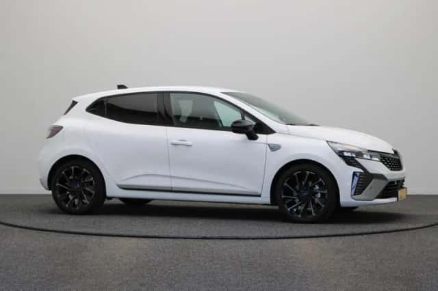 Renault Clio (2024) thumbnail 13