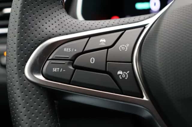 Renault Clio (2024) thumbnail 21