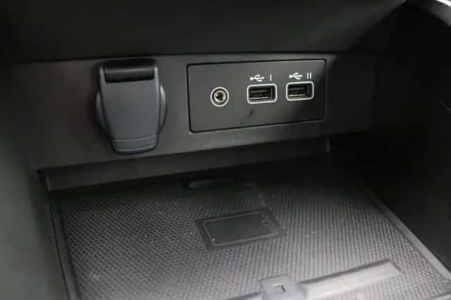 Renault Clio (2024) thumbnail 28