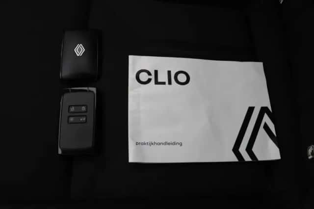 Renault Clio (2024) thumbnail 38