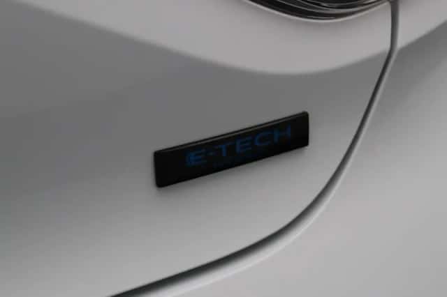Renault Clio (2024) thumbnail 41