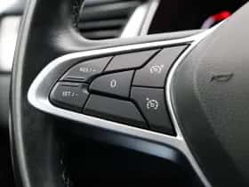 Renault Captur (2020) thumbnail 21