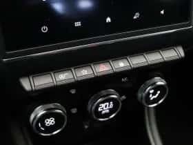 Renault Captur (2020) thumbnail 28