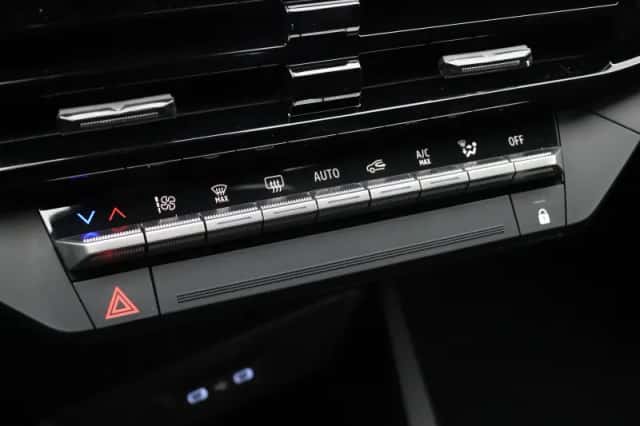 Renault Clio (2026) thumbnail 35