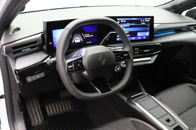 Renault Clio (2026) thumbnail 16