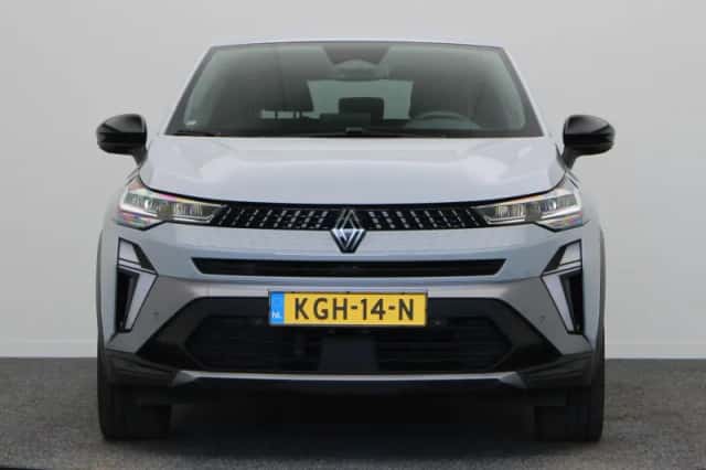 Renault Captur (2025) thumbnail 6