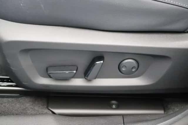 Mitsubishi Outlander (2026) thumbnail 24