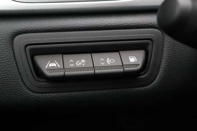 Renault Captur (2023) thumbnail 22