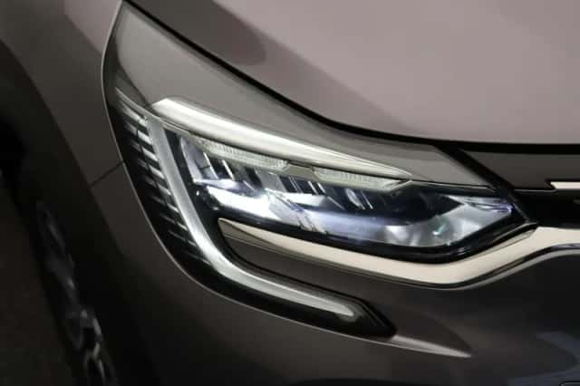 Renault Captur (2023) thumbnail 47