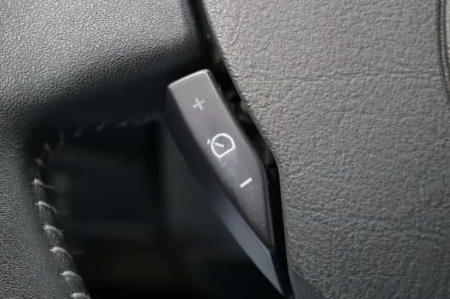 Renault Twingo (2013) thumbnail 18