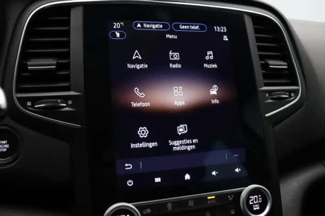 Renault Mégane (2022) thumbnail 33