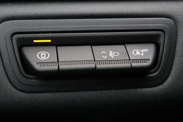 Renault Captur (2026) thumbnail 14