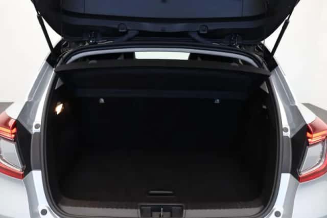Renault Captur (2024) thumbnail 16