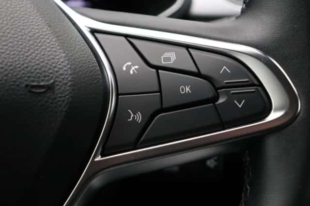 Renault Captur (2024) thumbnail 22