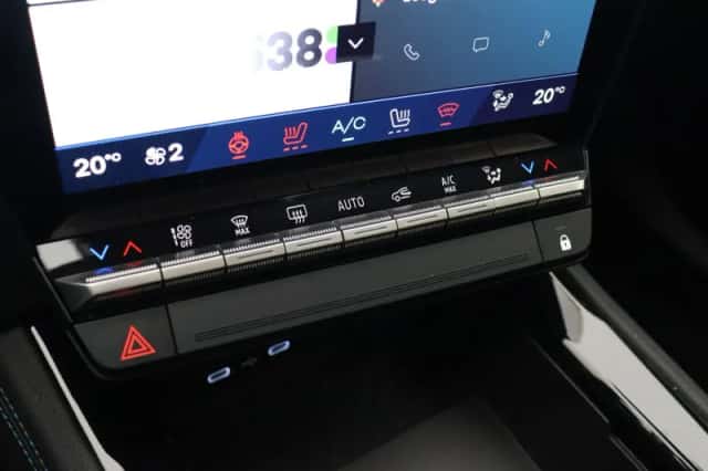 Renault Espace (2025) thumbnail 39