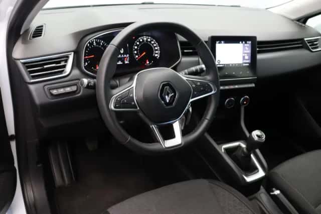 Renault Clio (2021) thumbnail 16