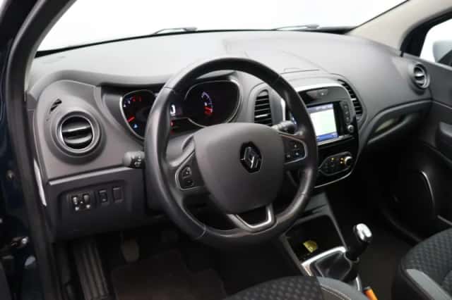 Renault Captur (2018) thumbnail 16