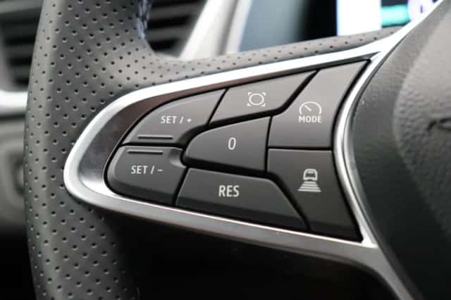 Renault Captur (2025) thumbnail 12