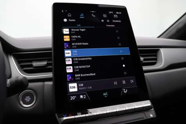 Renault Captur (2025) thumbnail 23