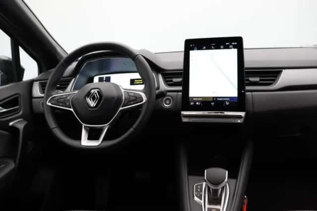Renault Captur (2025) thumbnail 37