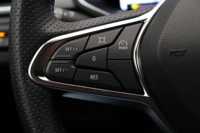 Renault Captur (2024) thumbnail 46