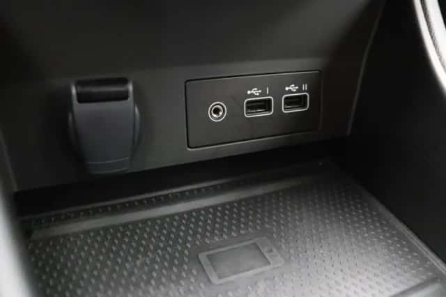 Renault Captur (2024) thumbnail 30