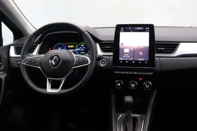 Renault Captur (2024) thumbnail 5