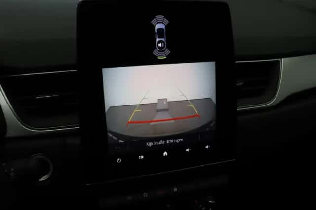 Renault Captur (2024) thumbnail 45
