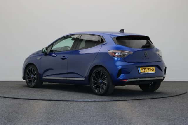 Renault Clio (2025) thumbnail 2