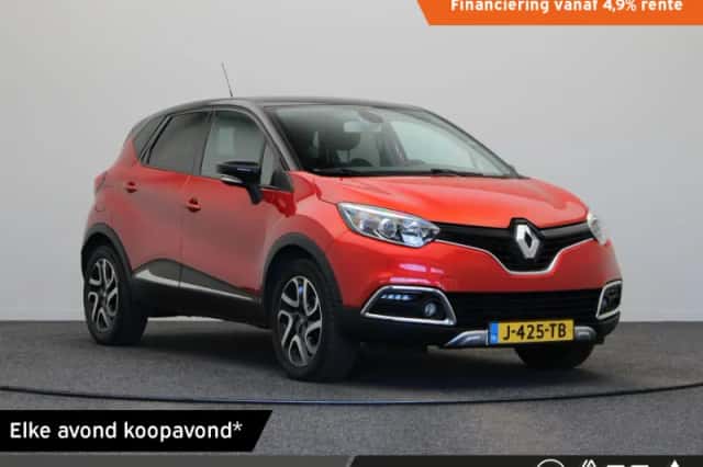 Renault Captur (2015) thumbnail 1