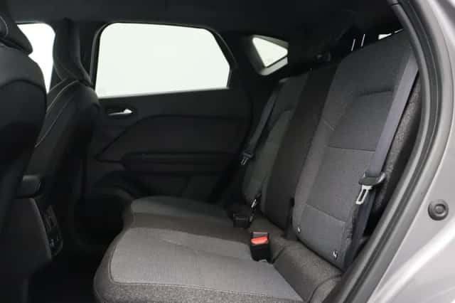 Renault Captur (2025) thumbnail 4