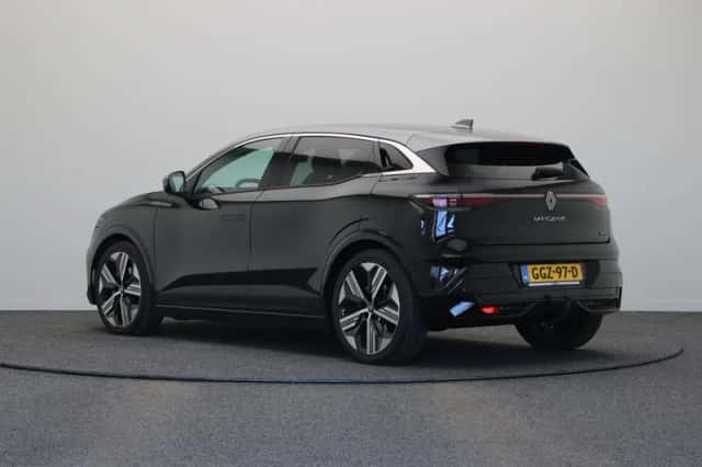 Renault Mégane E-Tech (2024) thumbnail 2