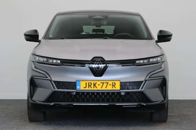 Renault Mégane E-Tech (2025) thumbnail 6
