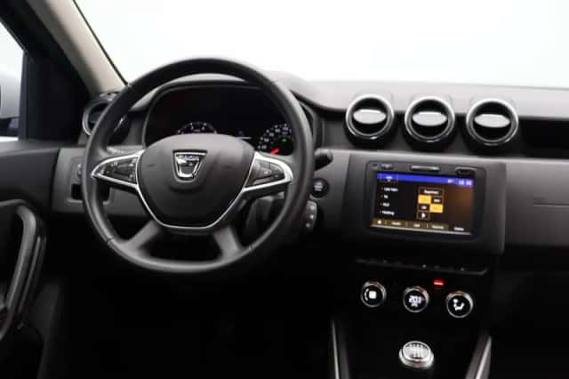Dacia Duster (2020) thumbnail 4