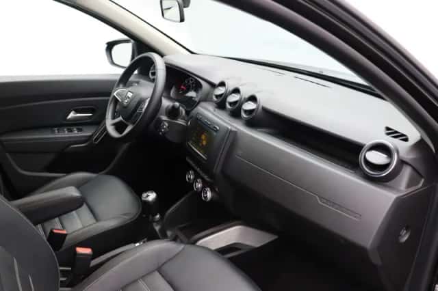Dacia Duster (2020) thumbnail 5