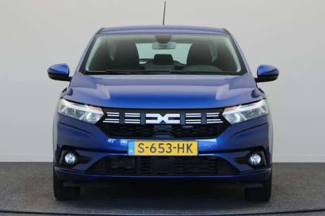 Dacia Sandero (2023) thumbnail 6